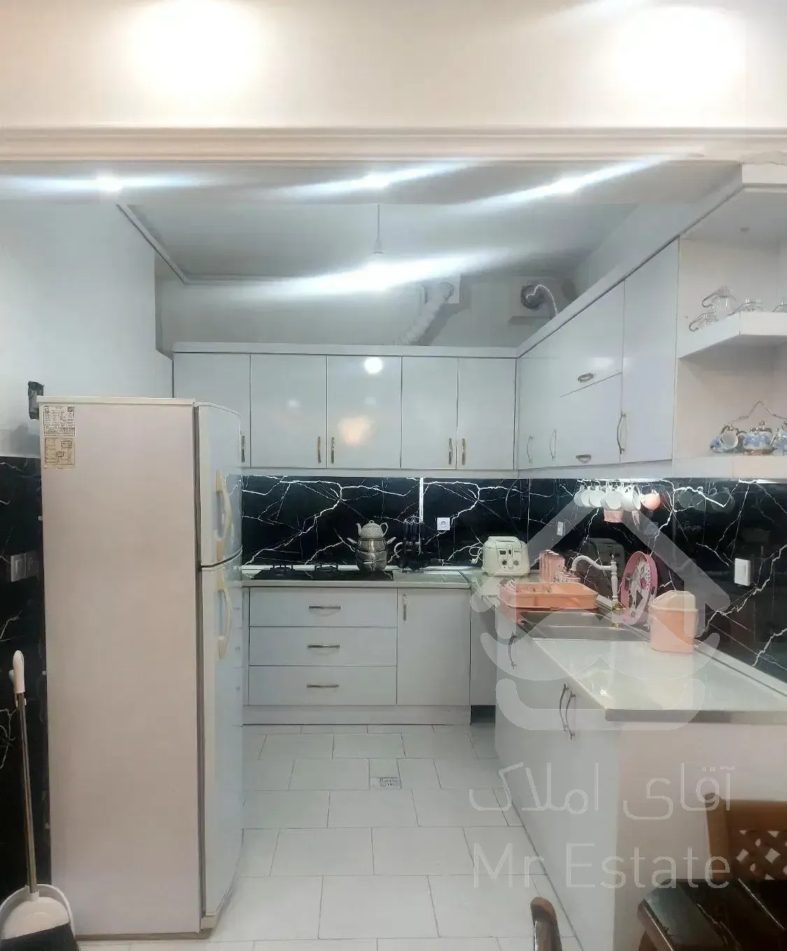 آپارتمان نزدیک حرم مبله کامل بسیار تمیز و شیک