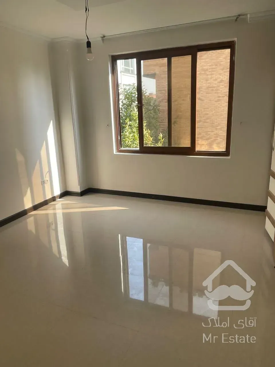 اجاره واحد مسکونی ۱۳۰ متری در فرمانیه