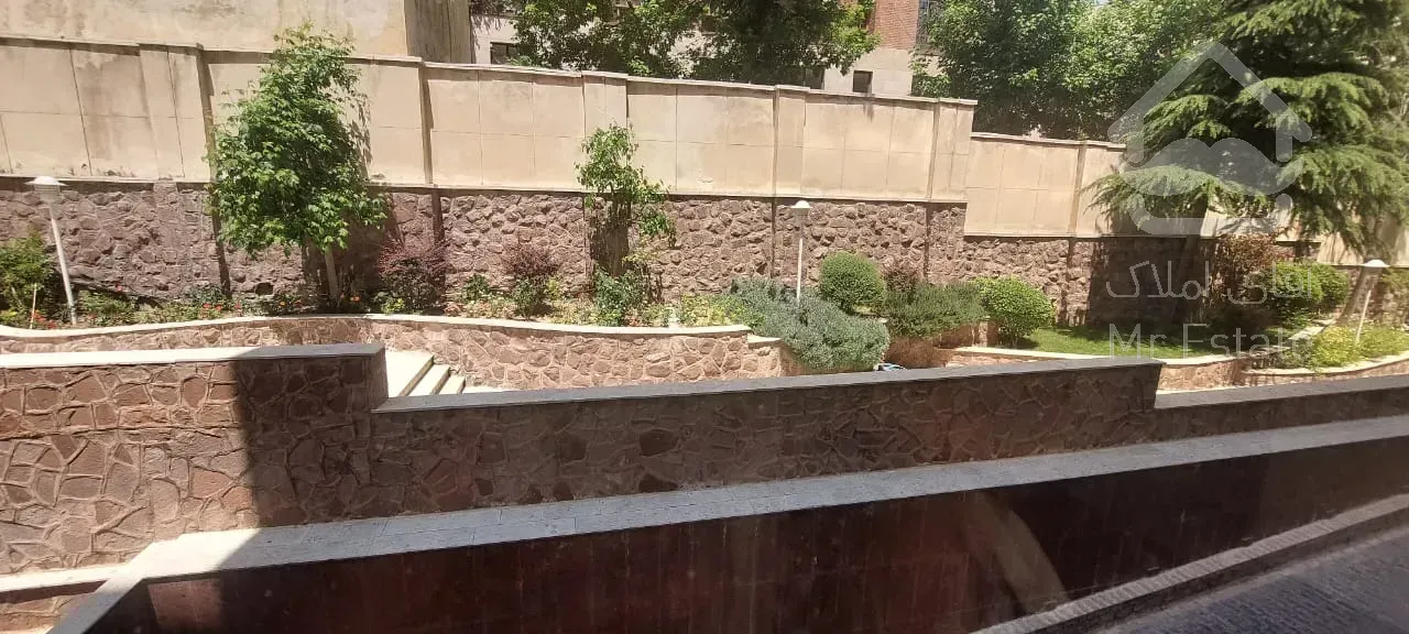 فروش اپارتمان 240 متری زعفرانیه