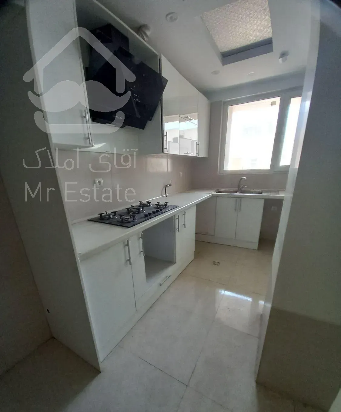 آپارتمان ۱۱۸ متر تک واحدی میدان نامجو