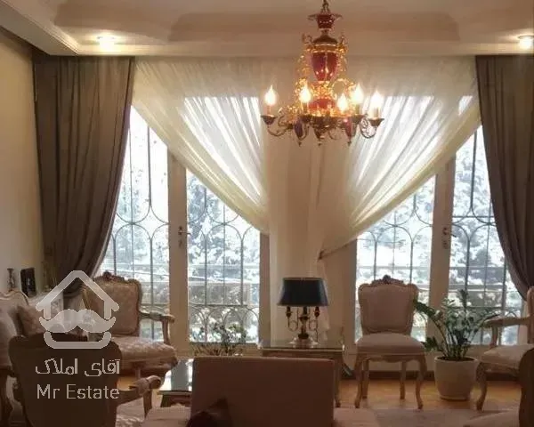 ۹۳متر دو کله نورگیر فول امکانات