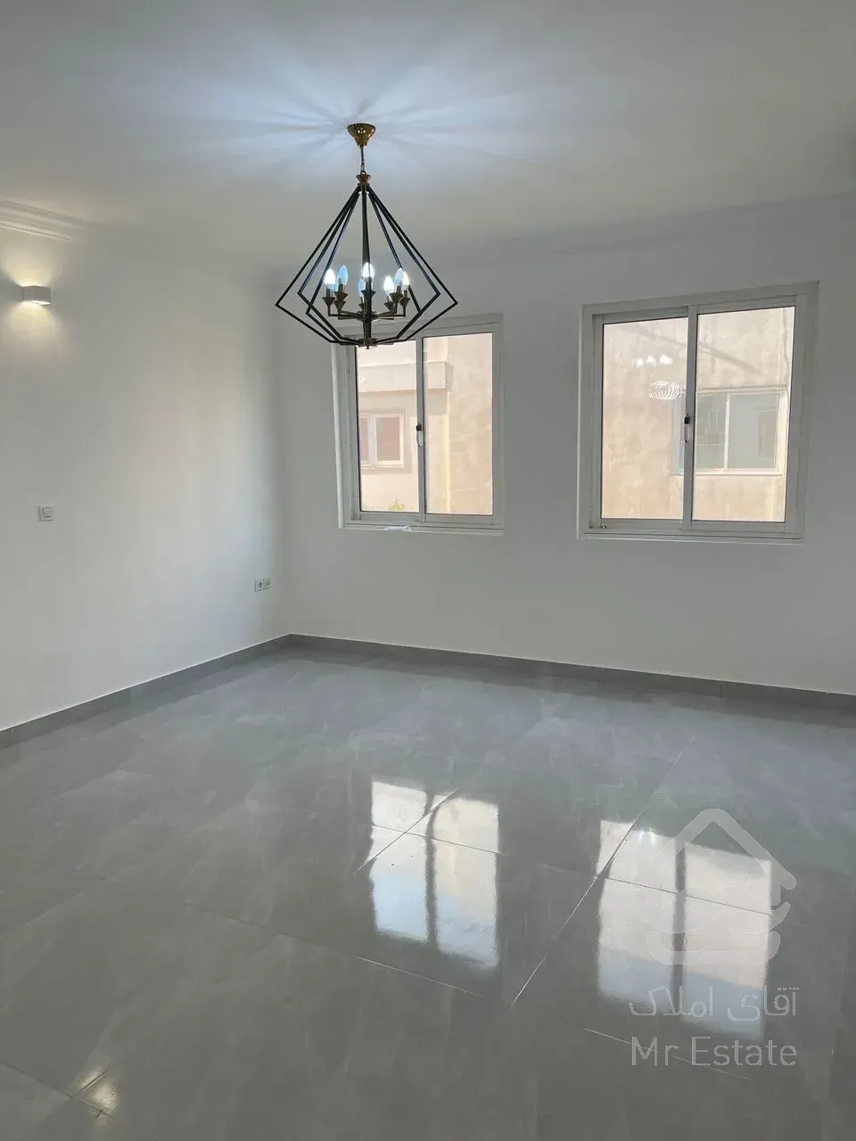 فروش آپارتمان یکخواب۶۰متر فول بازسازی جزیره کیش