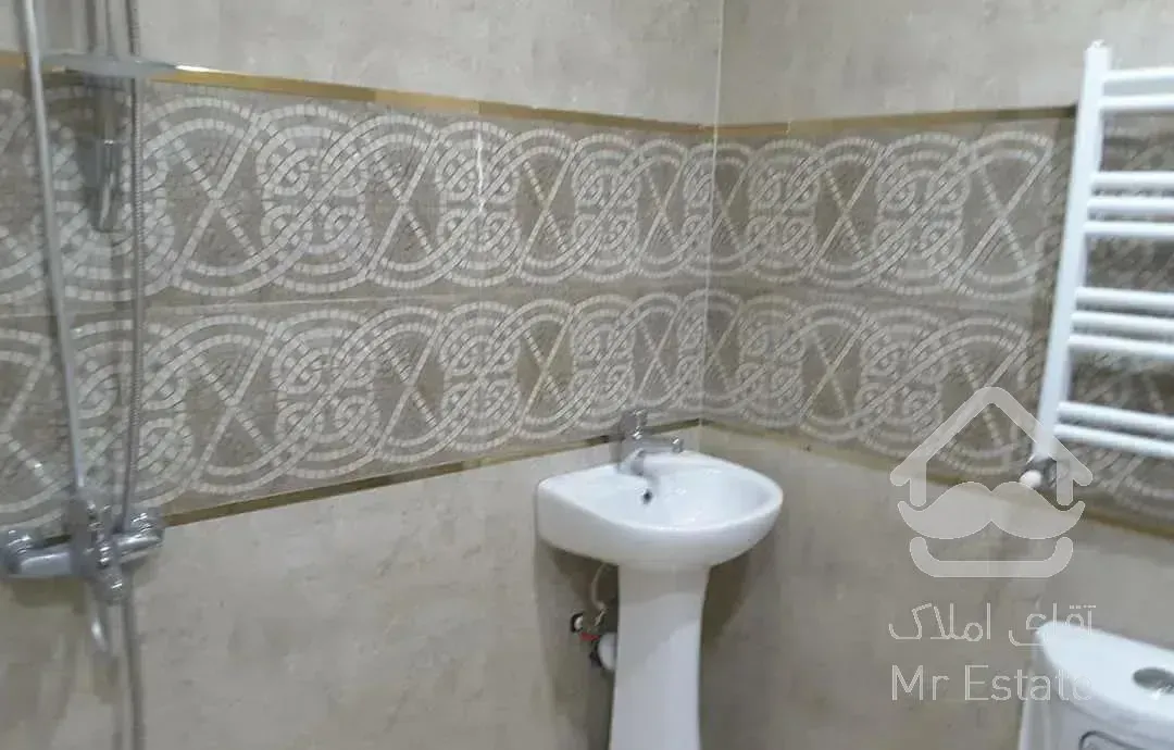 آپارتمان ۳ خواب از دو طرف نور گیر