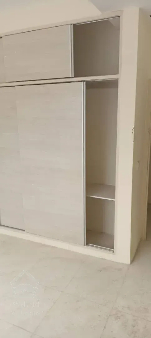 ۷۵ متر/ کلید نخورده / تاپ لوکیشن