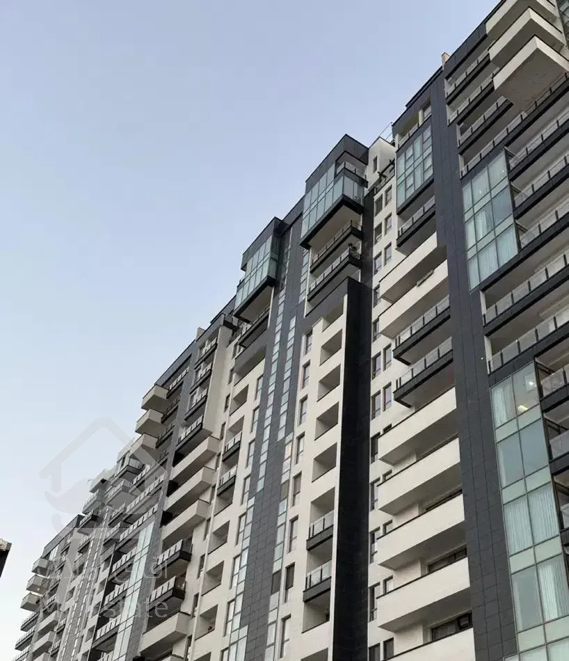 ۱۰۶ متر راسپینا املاک مهر و مآه