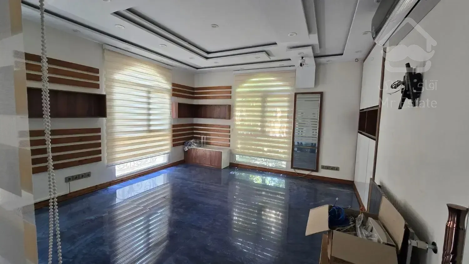 110متر شهرک غرب*بلوار دریا*سند اداری*تابلوخور