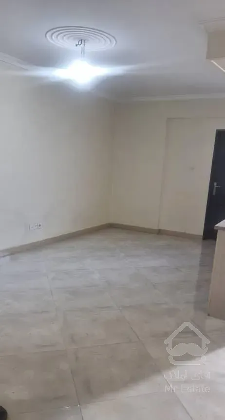 واحد ۵۷ متری فول