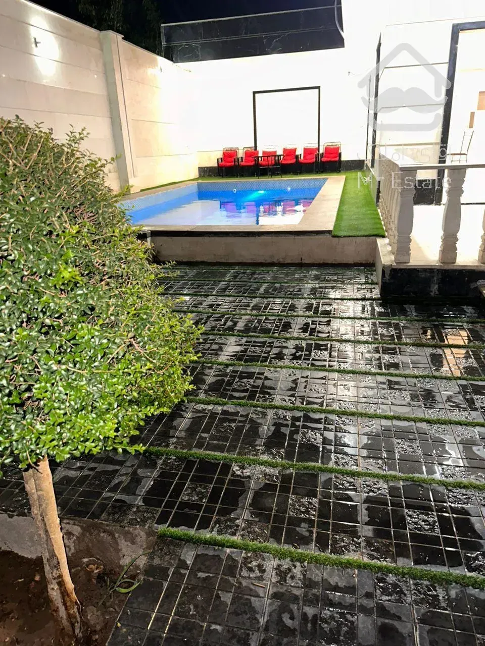 باغ ۴۰۰ متری خوشنام