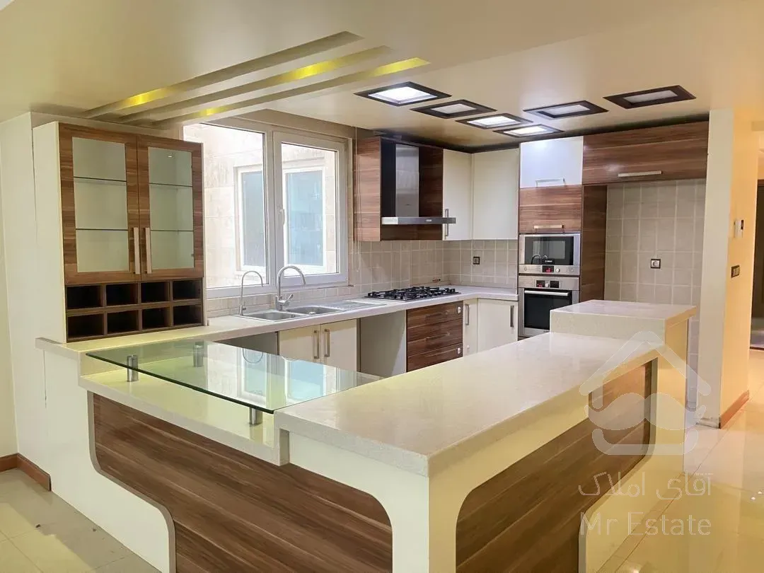 فروش اپارتمان 140 متری زعفرانیه