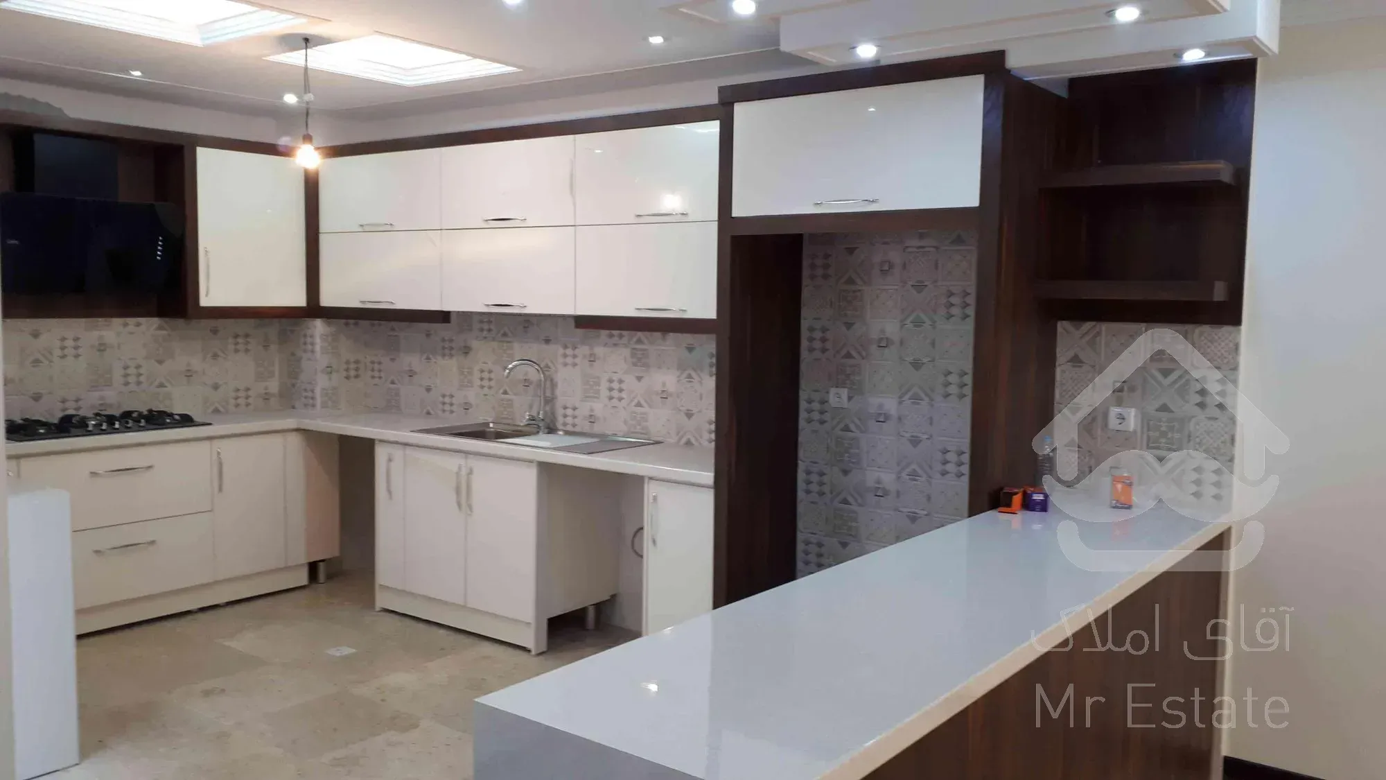 ۱۰۷ متر فردوس غرب نوساز تک واحدی