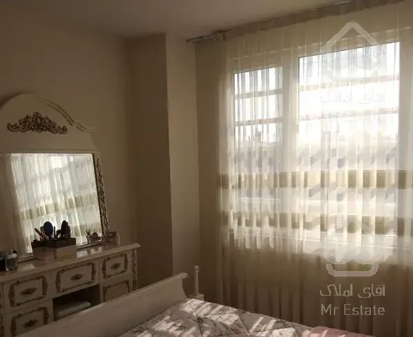 آپارتمان ۹۵ متری در فاز۵مهرشهر