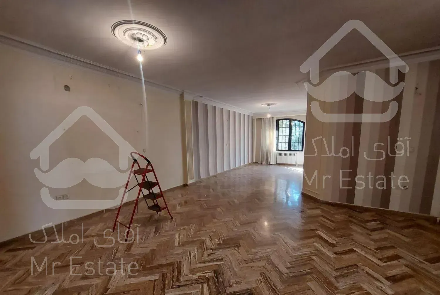 پاسداران/بوستان‌ها/۱۴۵متر/قابل تبدیل