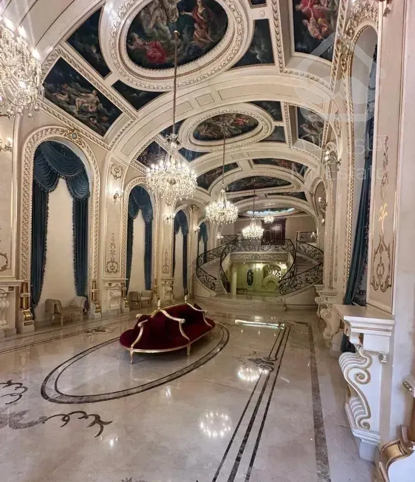 ۳۰۰ متر آپارتمان ۳ پارکینگ تکواحد - فایل شخصی