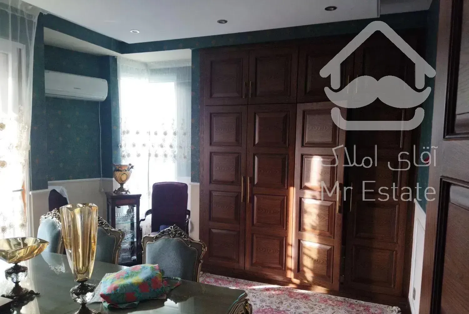 125متر دو خواب  نیاوران