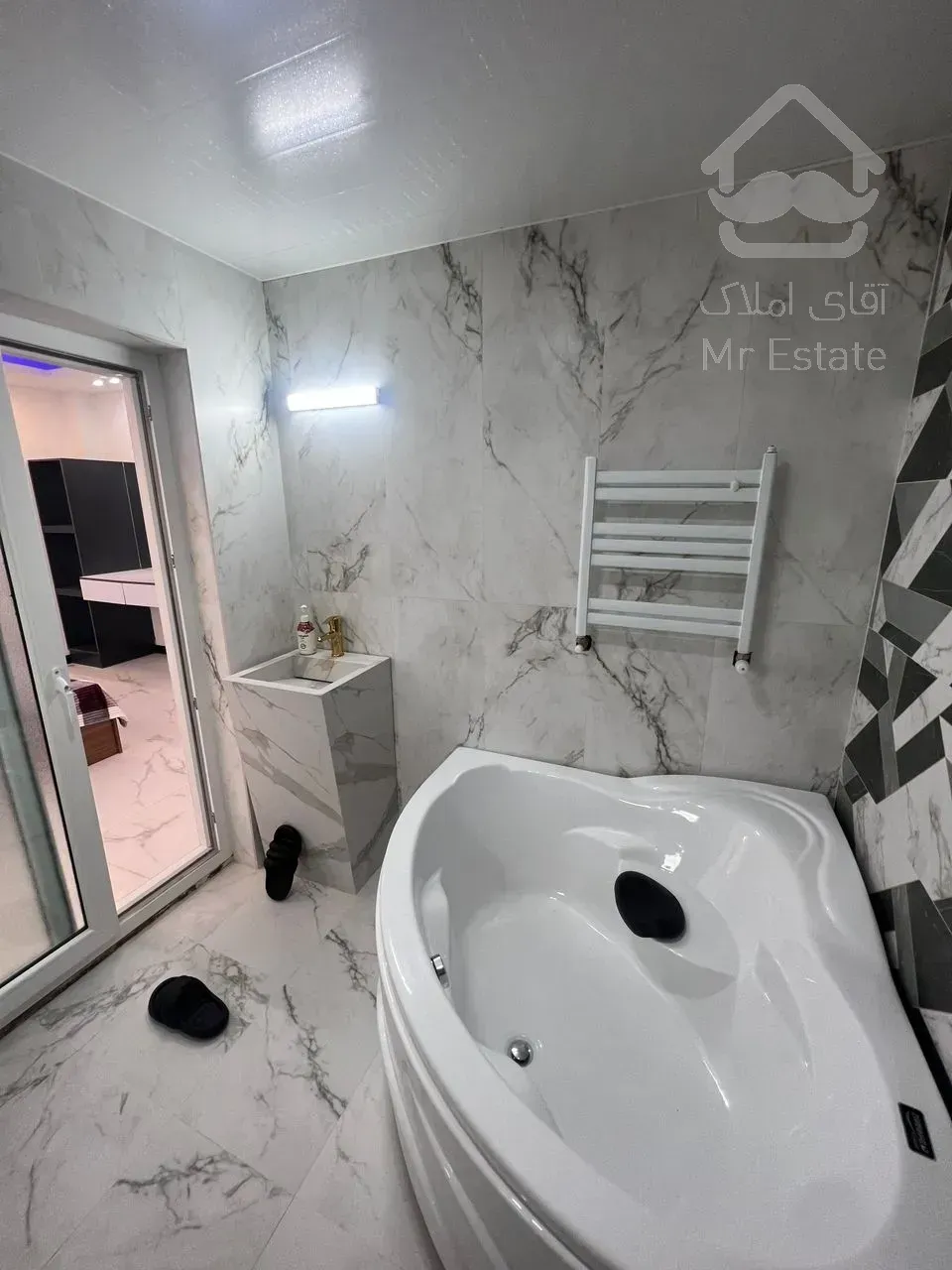 فروش ویلا شهرکی ۱۴۰ متری