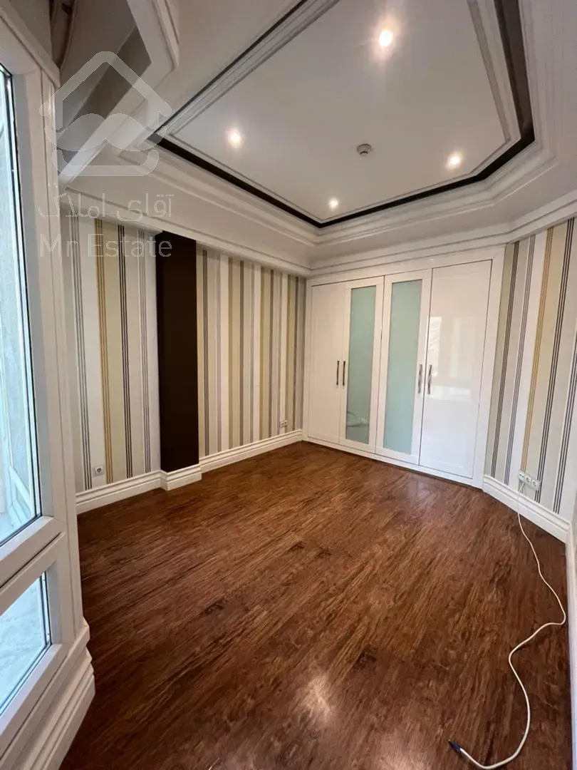 فروش اپارتمان 180 متری زعفرانیه