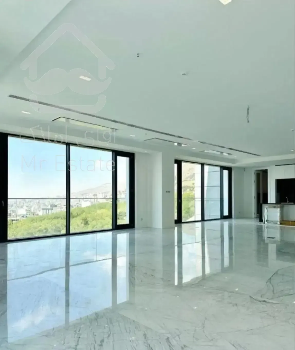 ۱۷۴متر نوساز کلیدنخورده تکواحدی طبقه آخر