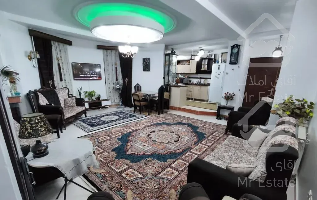 آپارتمان خونه ۱۱۰متر مرکزشهر خیابان ملت سند تک برگ