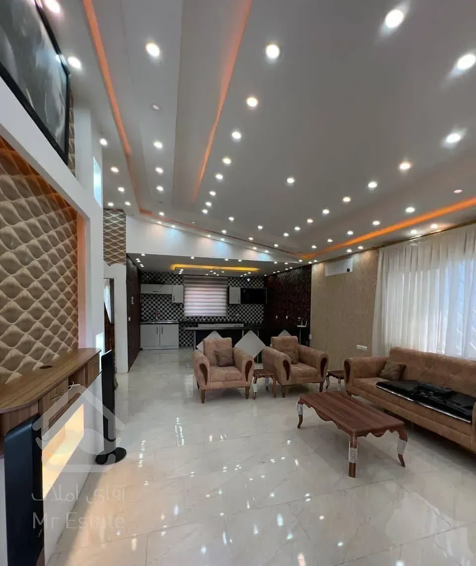 ویلایی زیبا و جنگلی/سنددار مدارک تکمیل