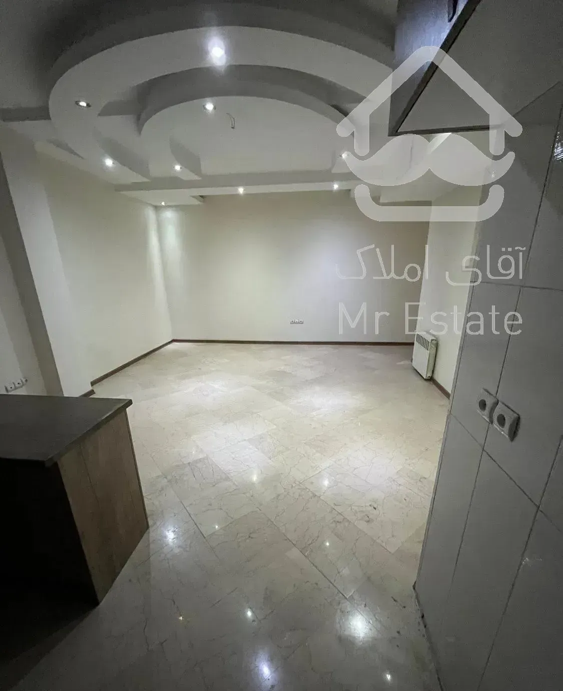 اپارتمان  ۶۱ متر فول امکانات