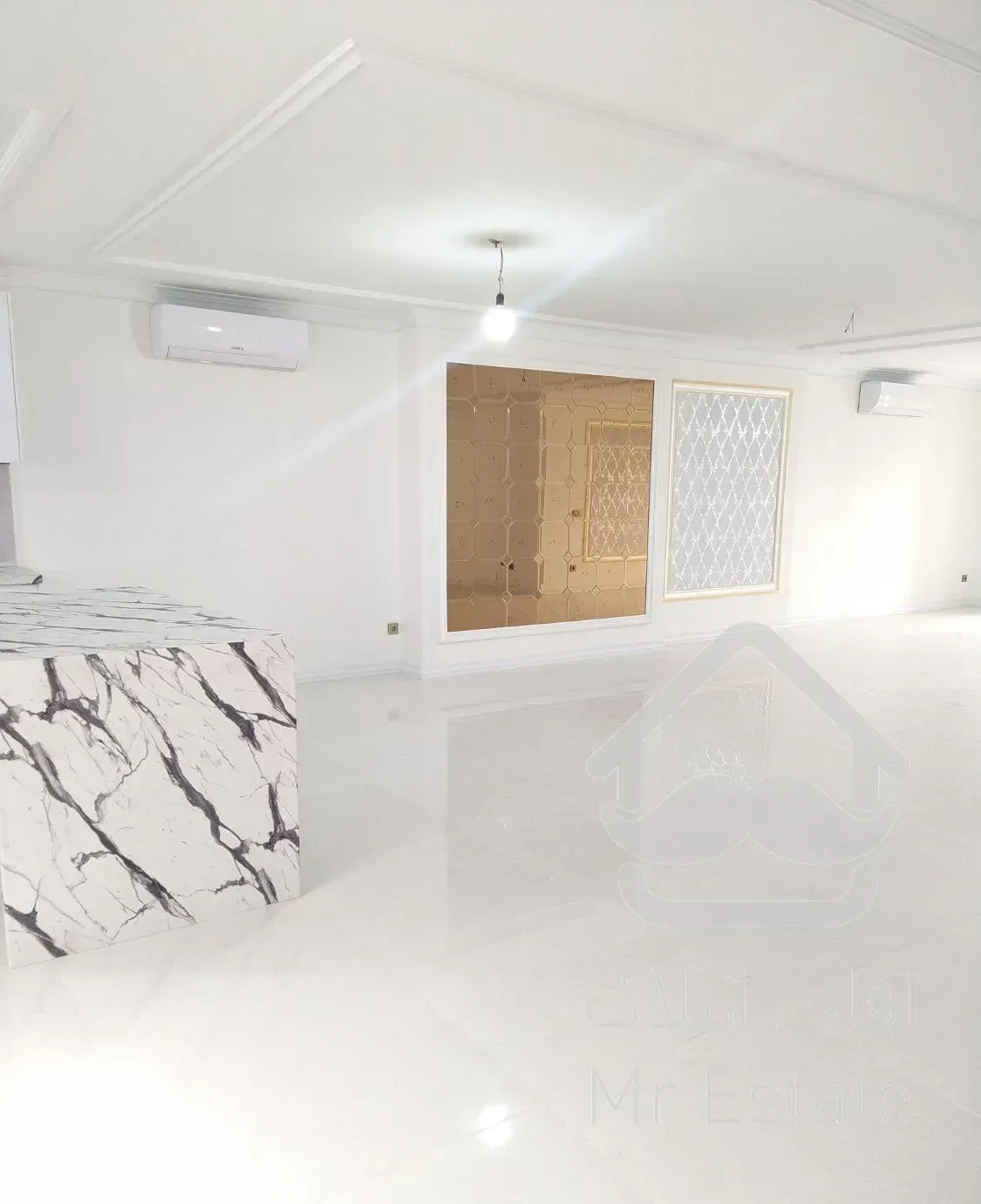 ۲۰۰ متر ۴ خواب / فول نوسازی شده / غرق در نور