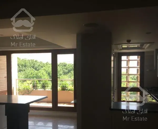 ۳۰۰ متر ۴خ کامرانیه شمالی نوساز کلید نخورده