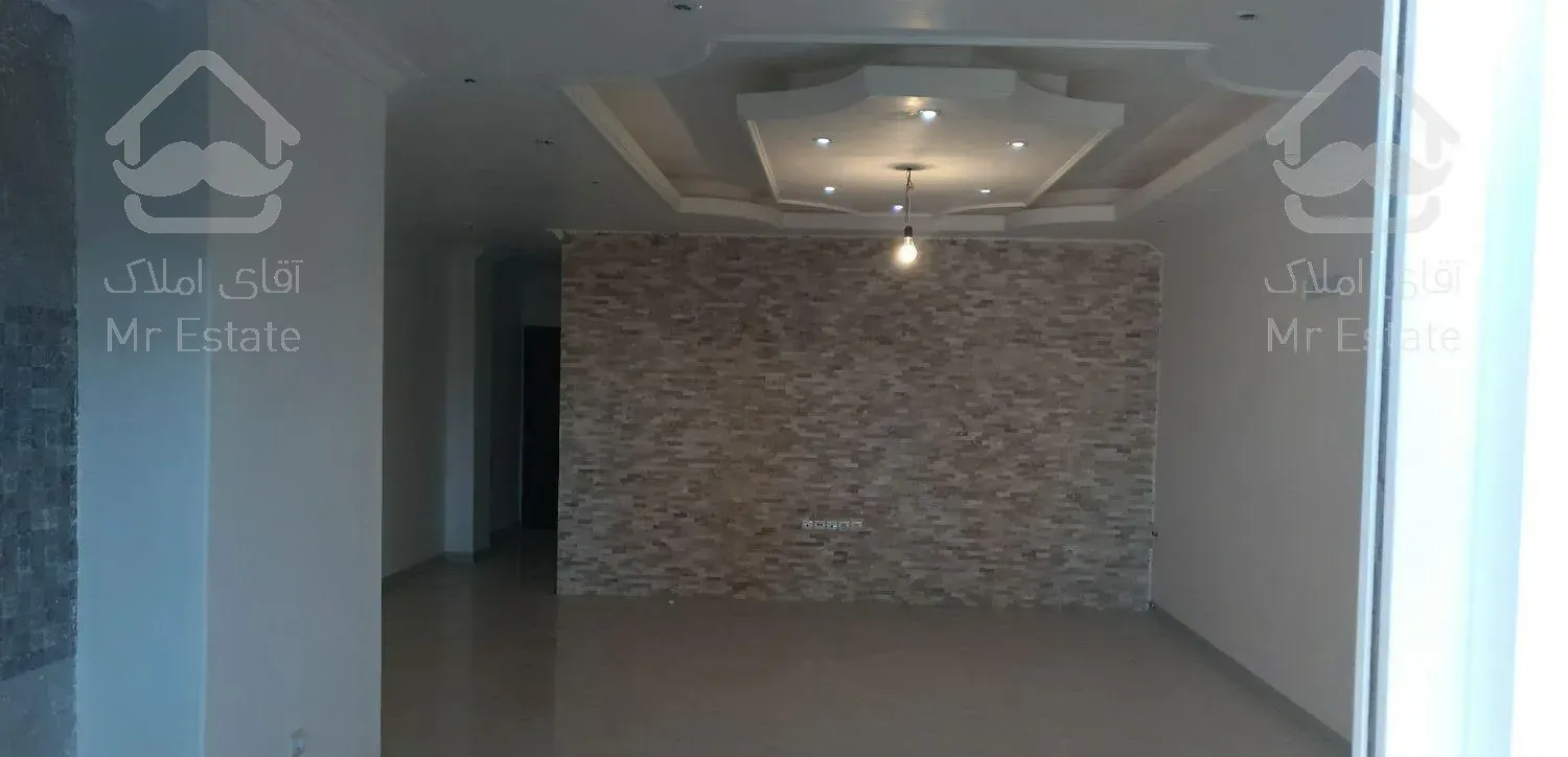 اپارتمان نوساز ۱۰۵ متری