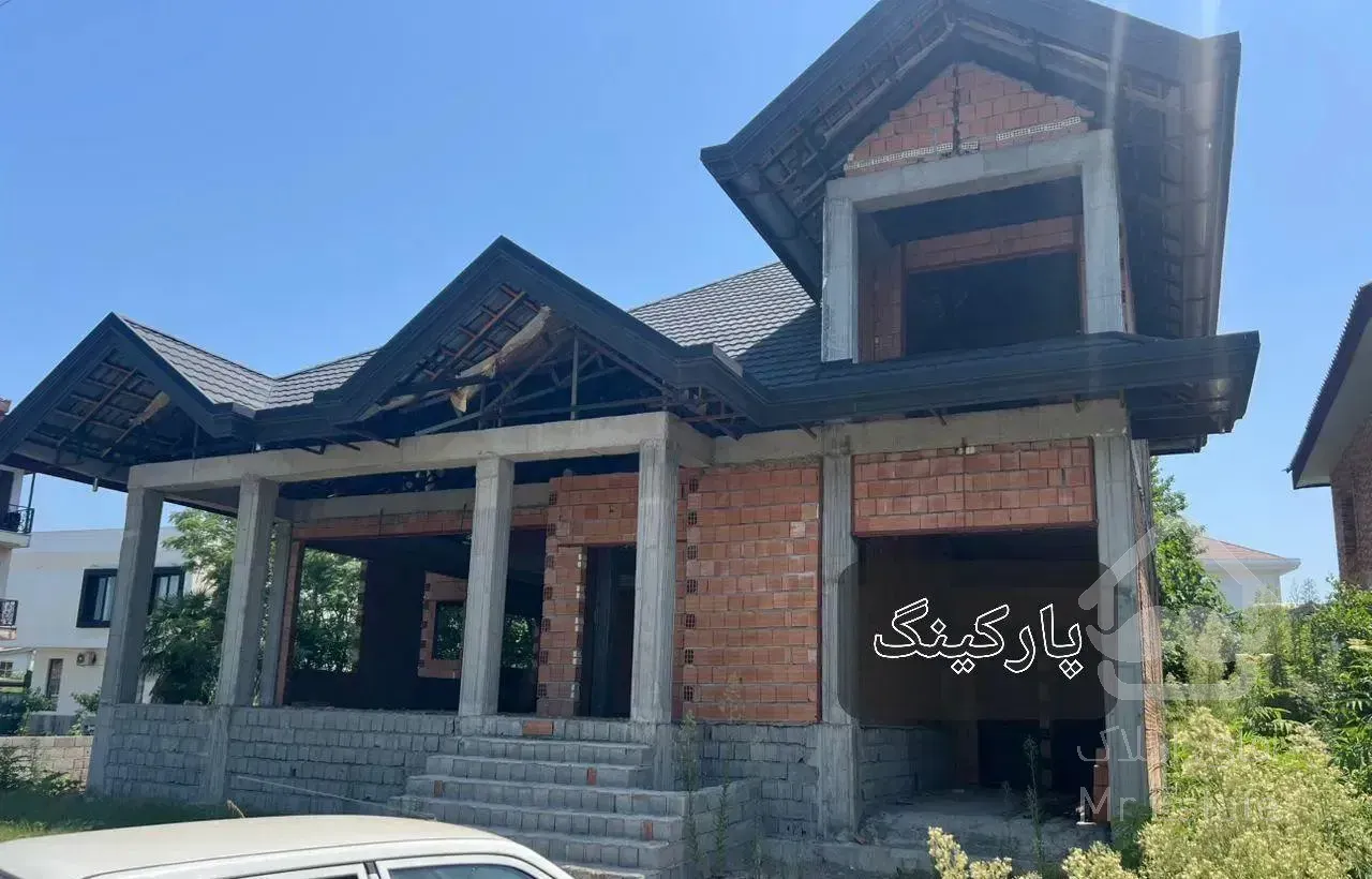 فروش زمین با بنای نیمه کاره متل قو (سی سرا)