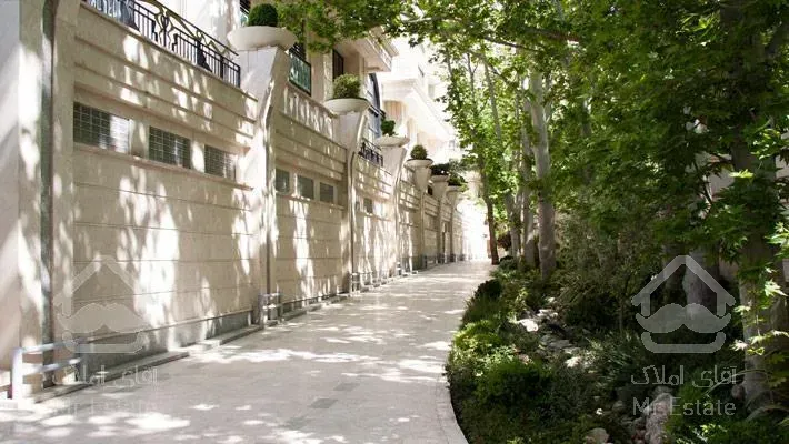 خرید فروش آپارتمان 270 متری نیاوران عمار