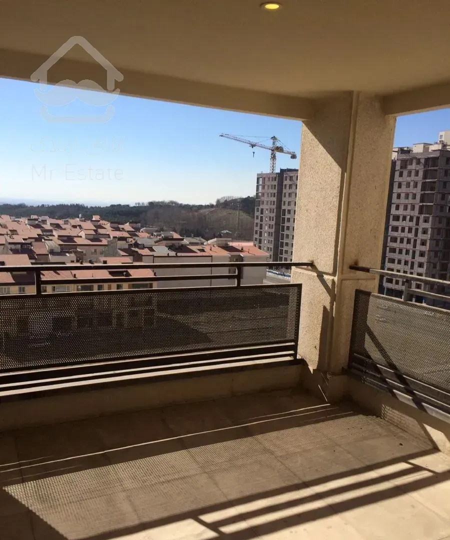 ۱۴۰ متر دوخوابه ویو ابدی