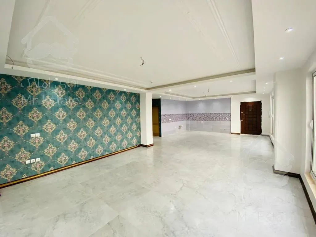 آپارتمان ساحلی طبقه ۱۲