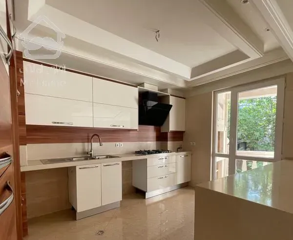 کامرانیه ۱۲۵ متر