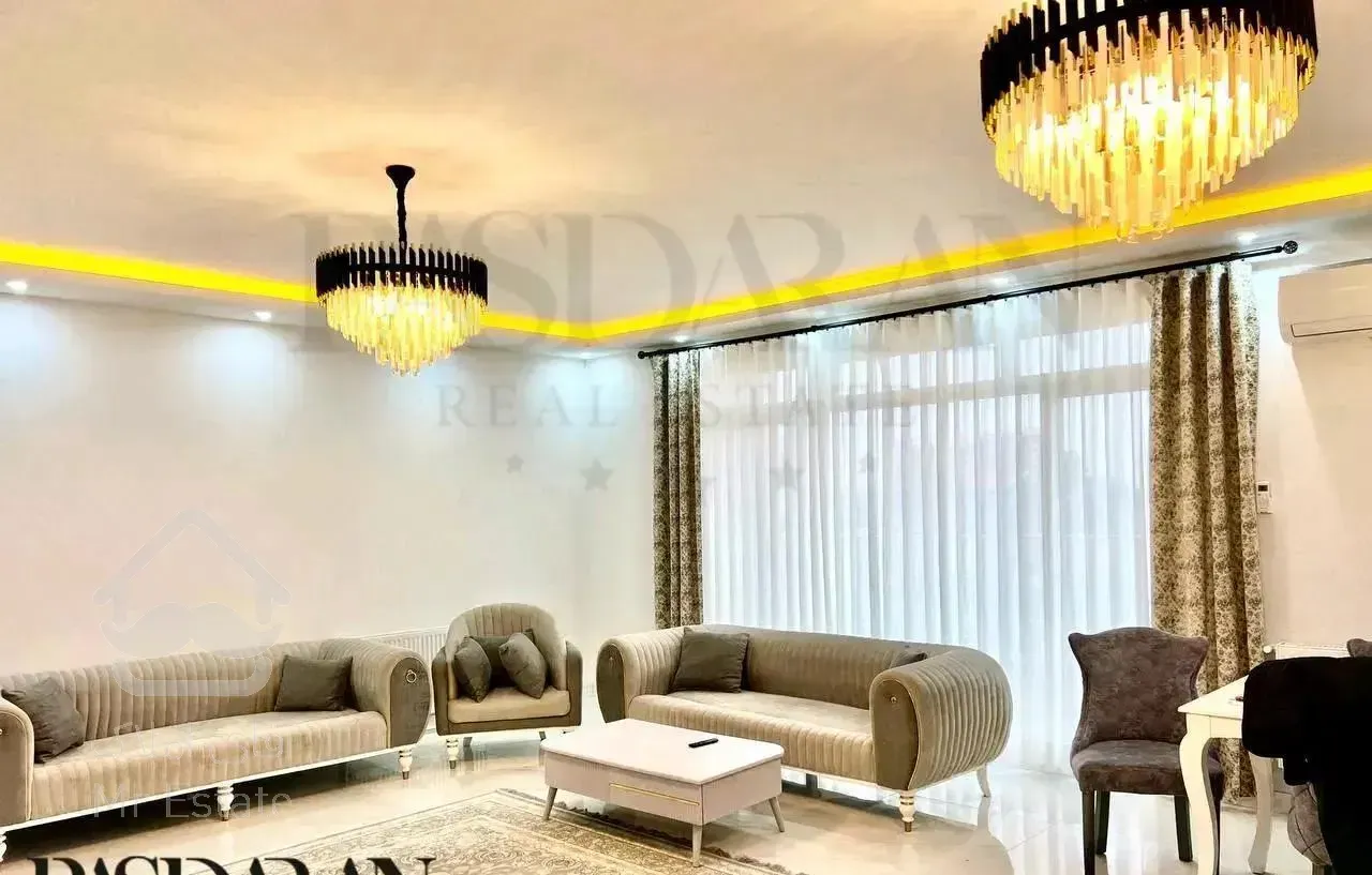 فروش واحد ۱۴۲ متری نوساز خیابان پاسداران.