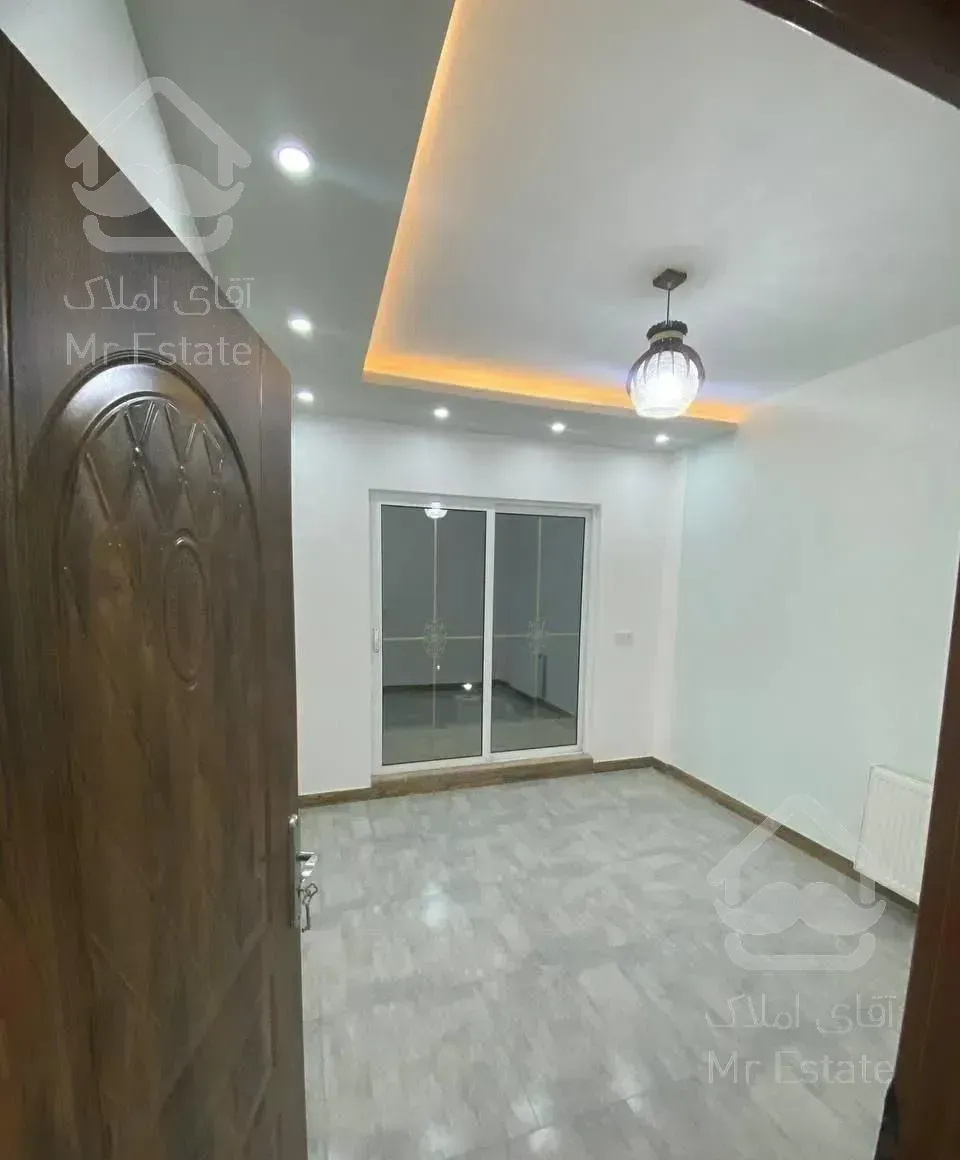 تریبلکس مدرن۳۲۰متری در شهرک خصوصی/سعادت اباد