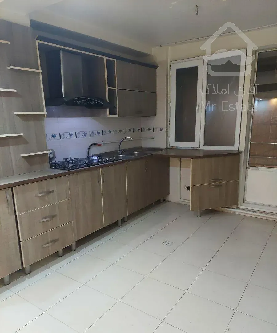 63 متری فول امکانات خوش نقشه