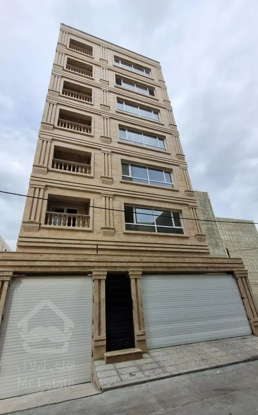 ۱۴۵ متر نوساز با سند سه خواب تکواحدی