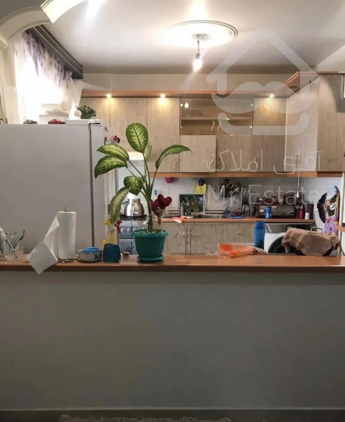 66متر، 1خ، فول امکانات رو به آفتاب،نبش مظفری