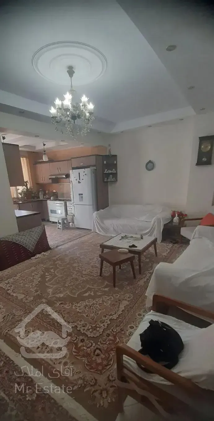 ۷۲ متر با ۲ عدد پارکینگ غیر مزاحم