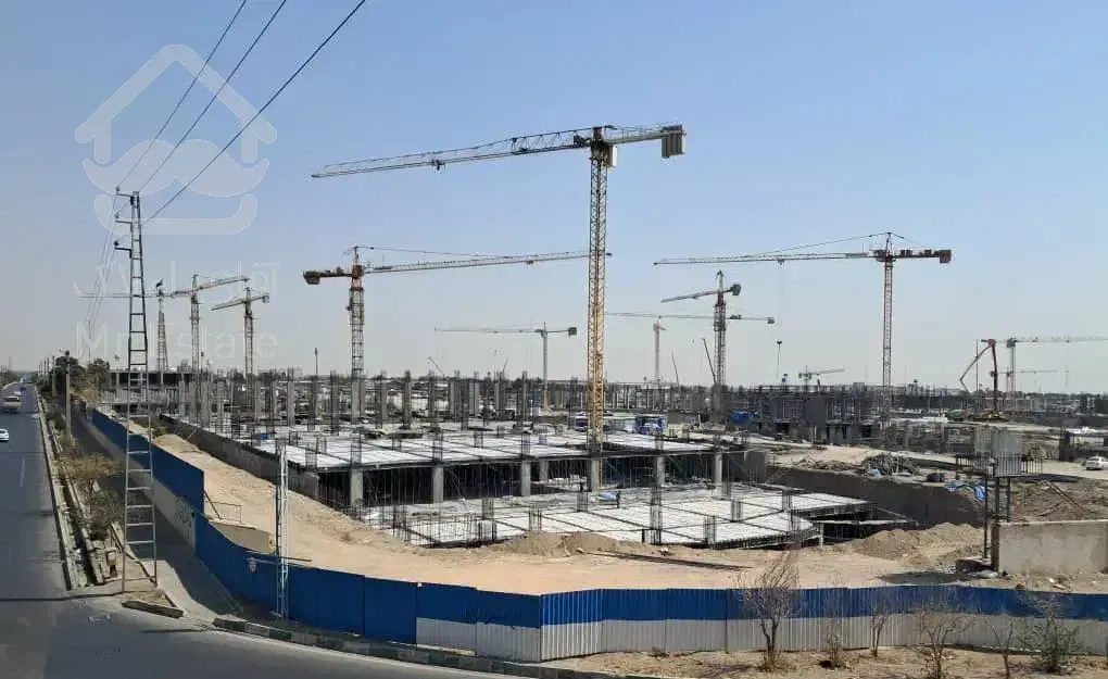 فروش فوری// فول امکانات //برند رونیکا پالاس