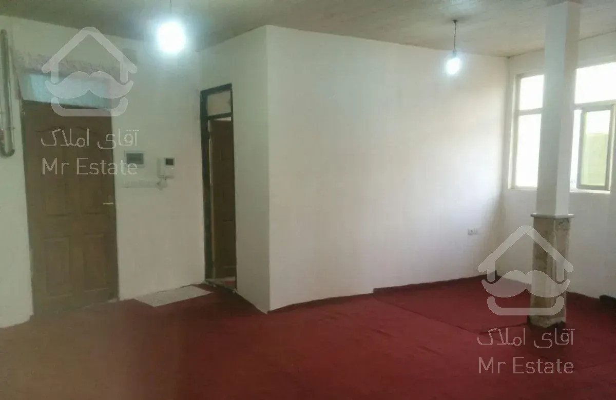 آپارتمان۹۰مترچهارراه عباسی اول شهیدرجایی