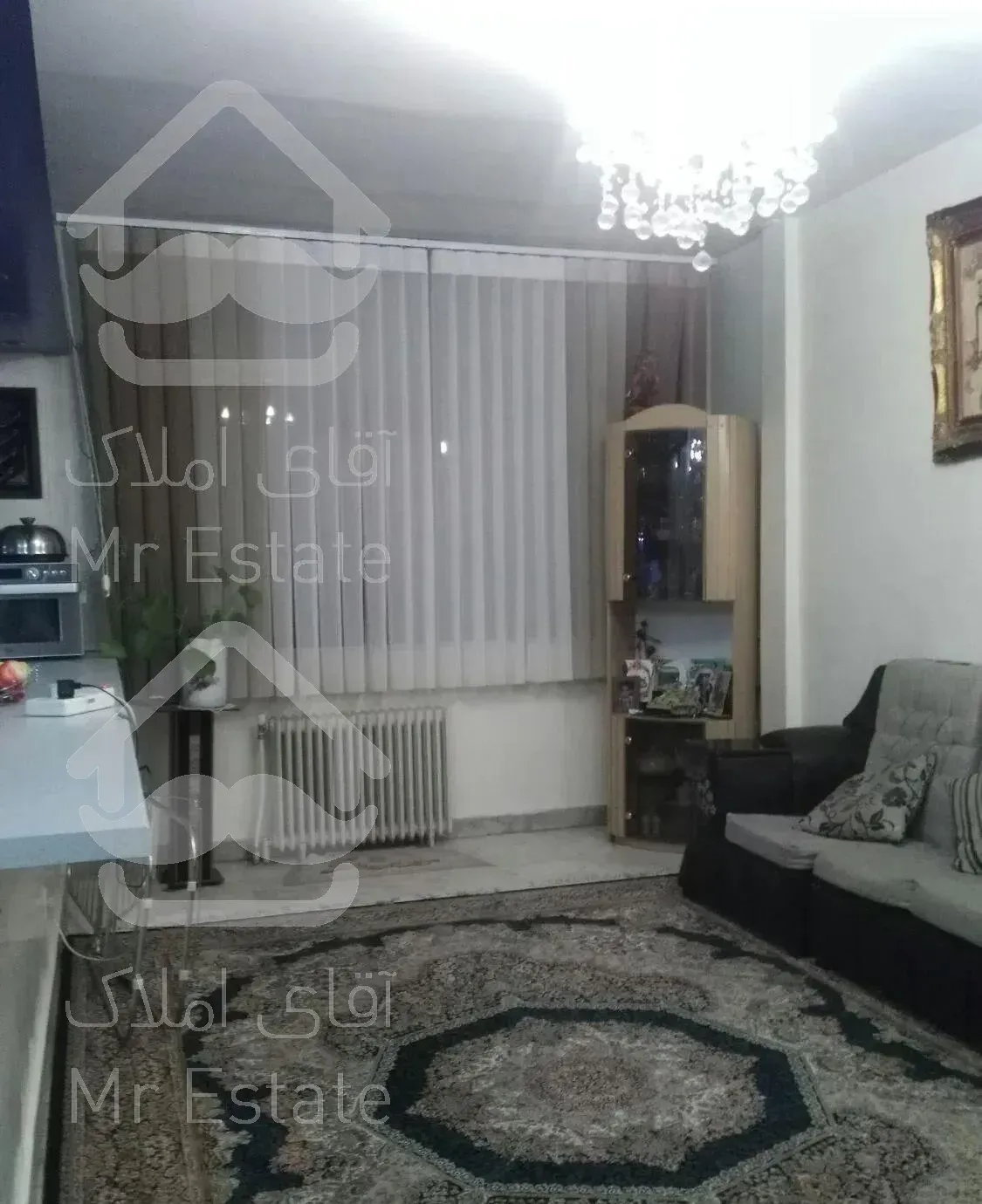 میدان سلماس، ۸۸ متر، ۲ خواب