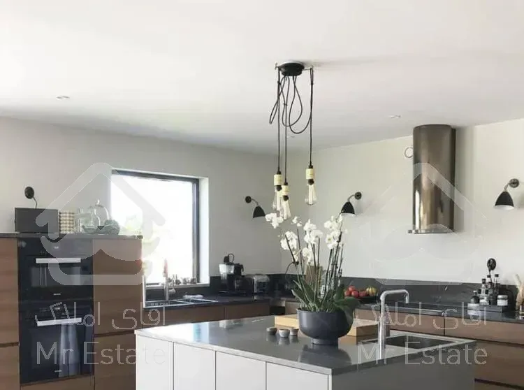 ۸۵متر۲خواب سالن پرده خور