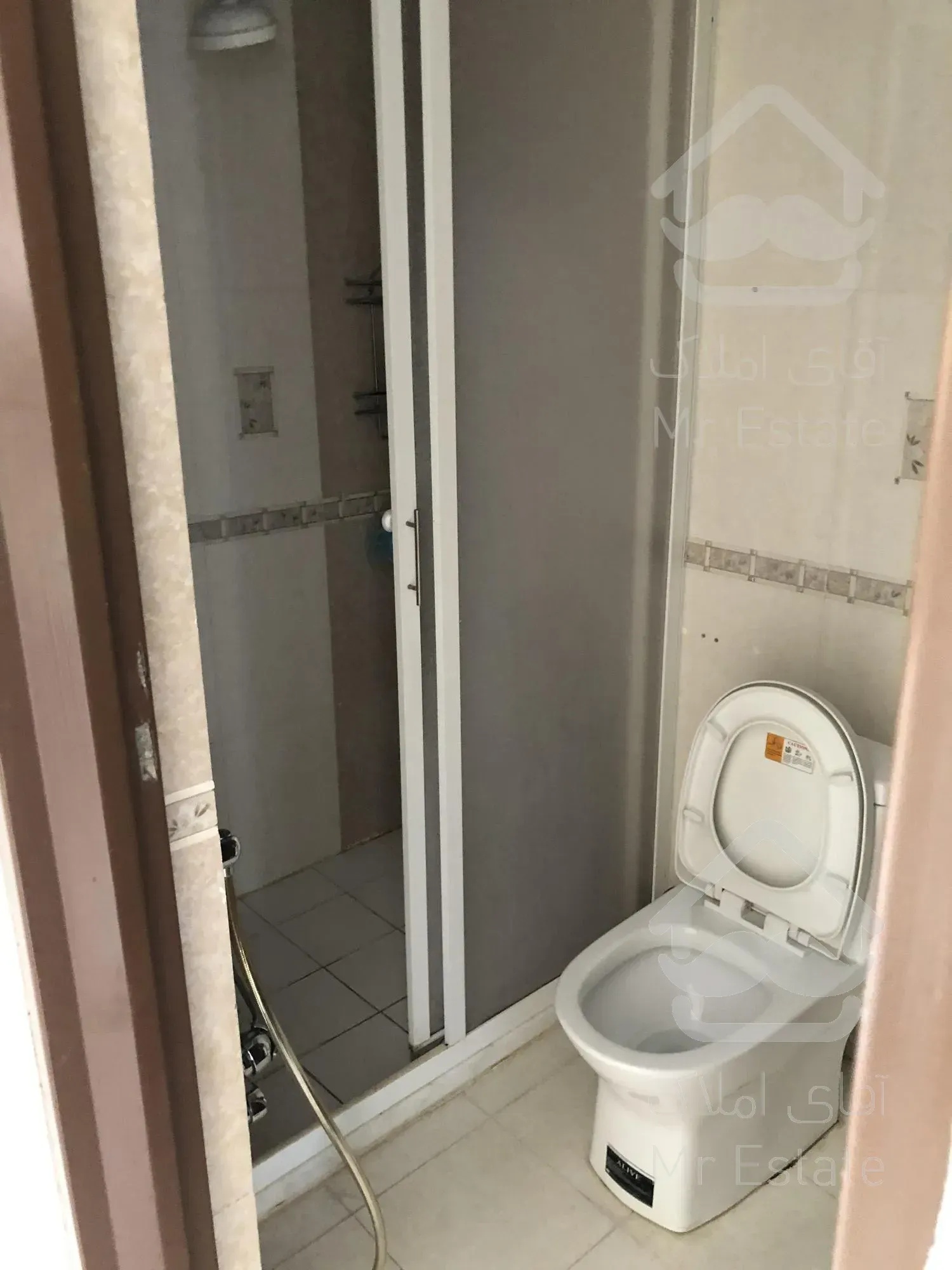 رهن و اجاره آپارتمان ۱۷۵ متری ۳ خوابه فرمانیه