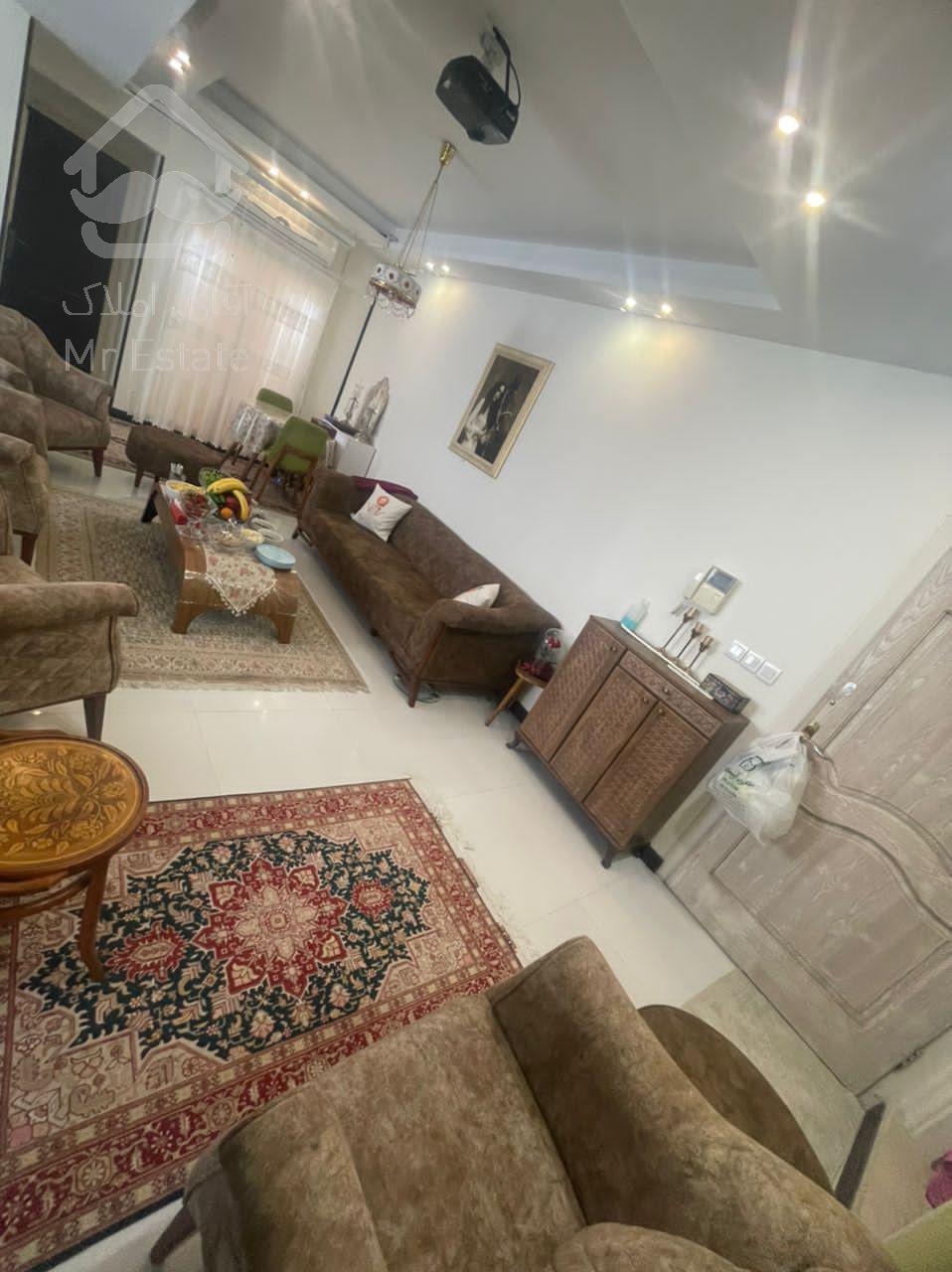 فروش آپارتمان ۱۰۰ متری در فردوس شرق فول دو خواب، غرق نور