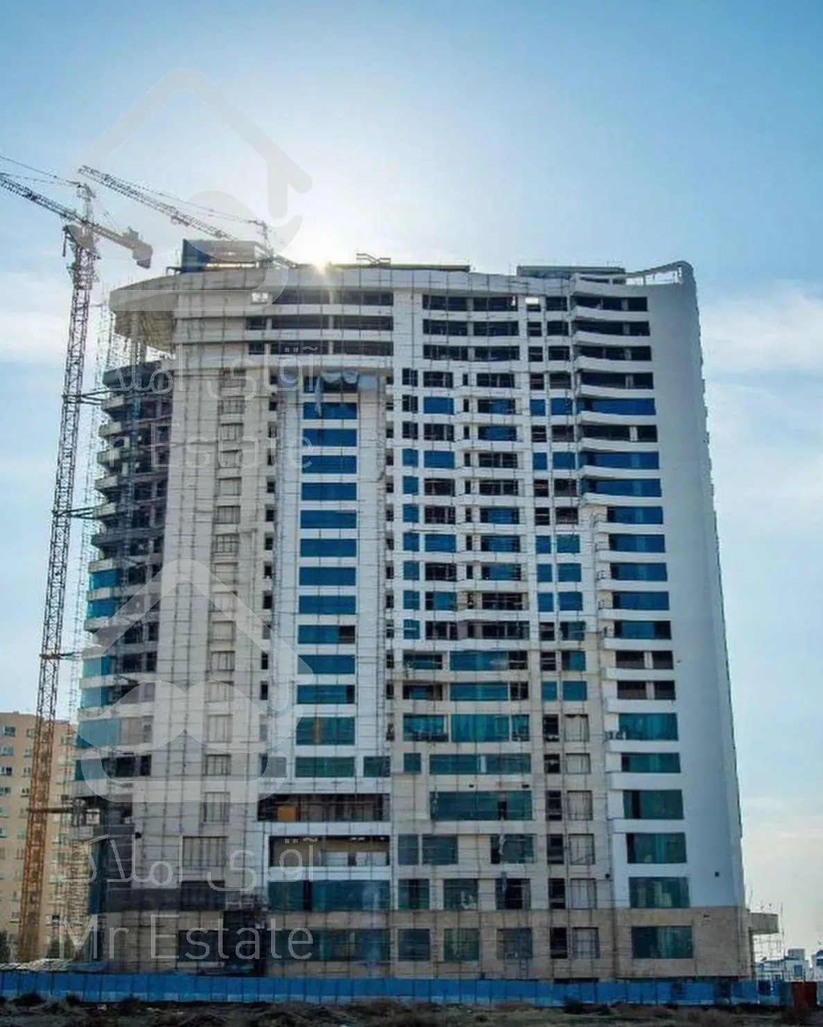 ۱۵۸ متر اداری برج لکسون بام لند ویو ابدی دریاچه