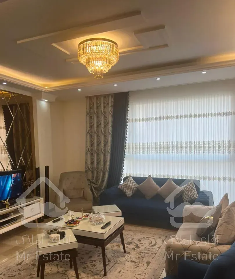 ۷۳ متر فول امکانات