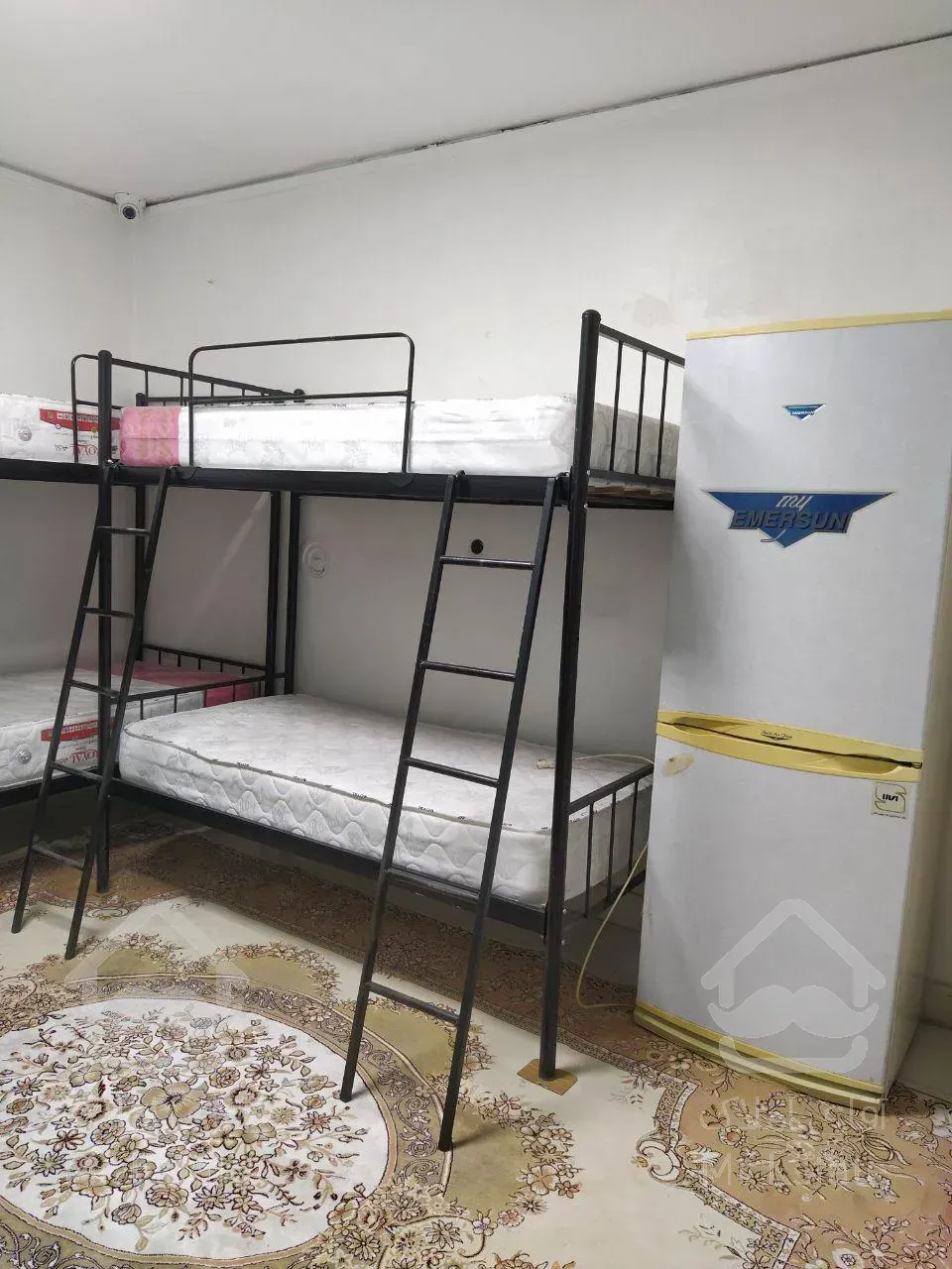 خوابگاه دخترانه کارمندی ستاره ونک