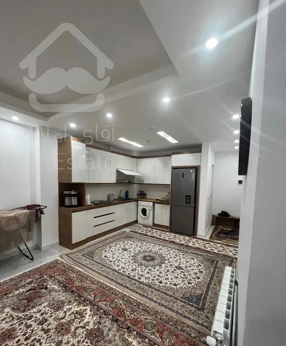 واحد ۸۰ متری نوساز ۹۲۰۰ املاک نرسی سبزواری