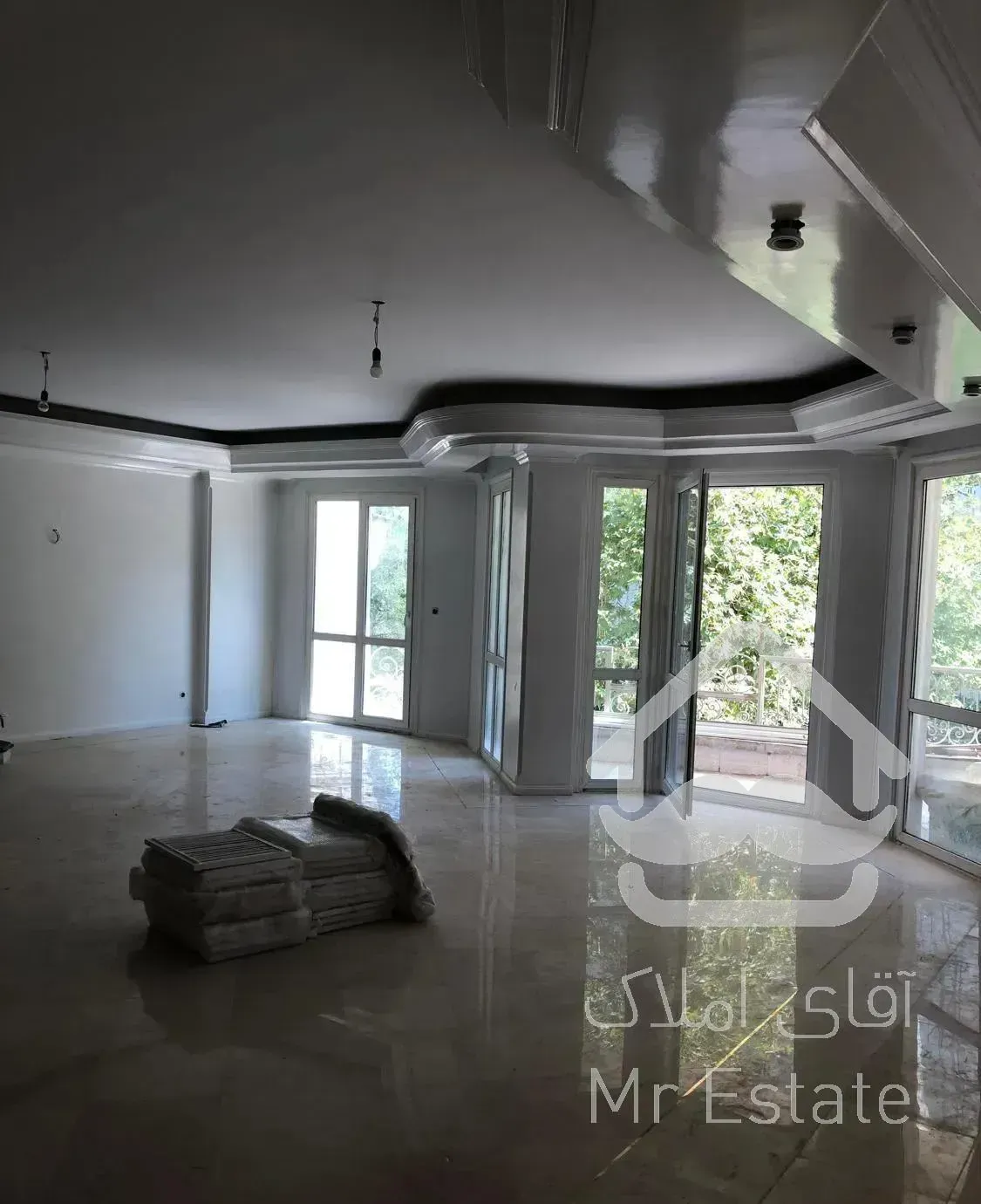 آپارتمان ۴۹۵متر سوییت دار زعفرانیه ثاراله