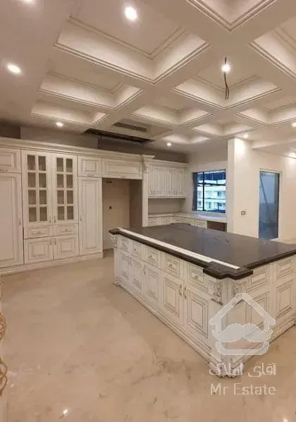 خرید و  آپارتمان 220متری اقدسیه سپند